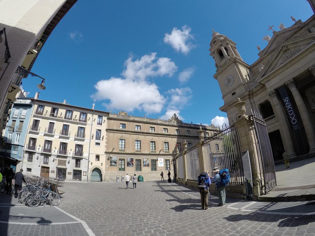 Plaza Catedral Hostel Pamplona Kültér fotó